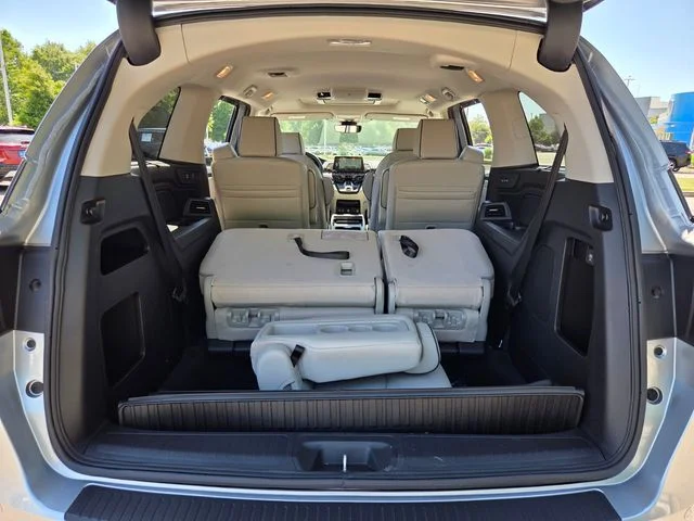 2026 Honda Odyssey Touring - Photo 17
