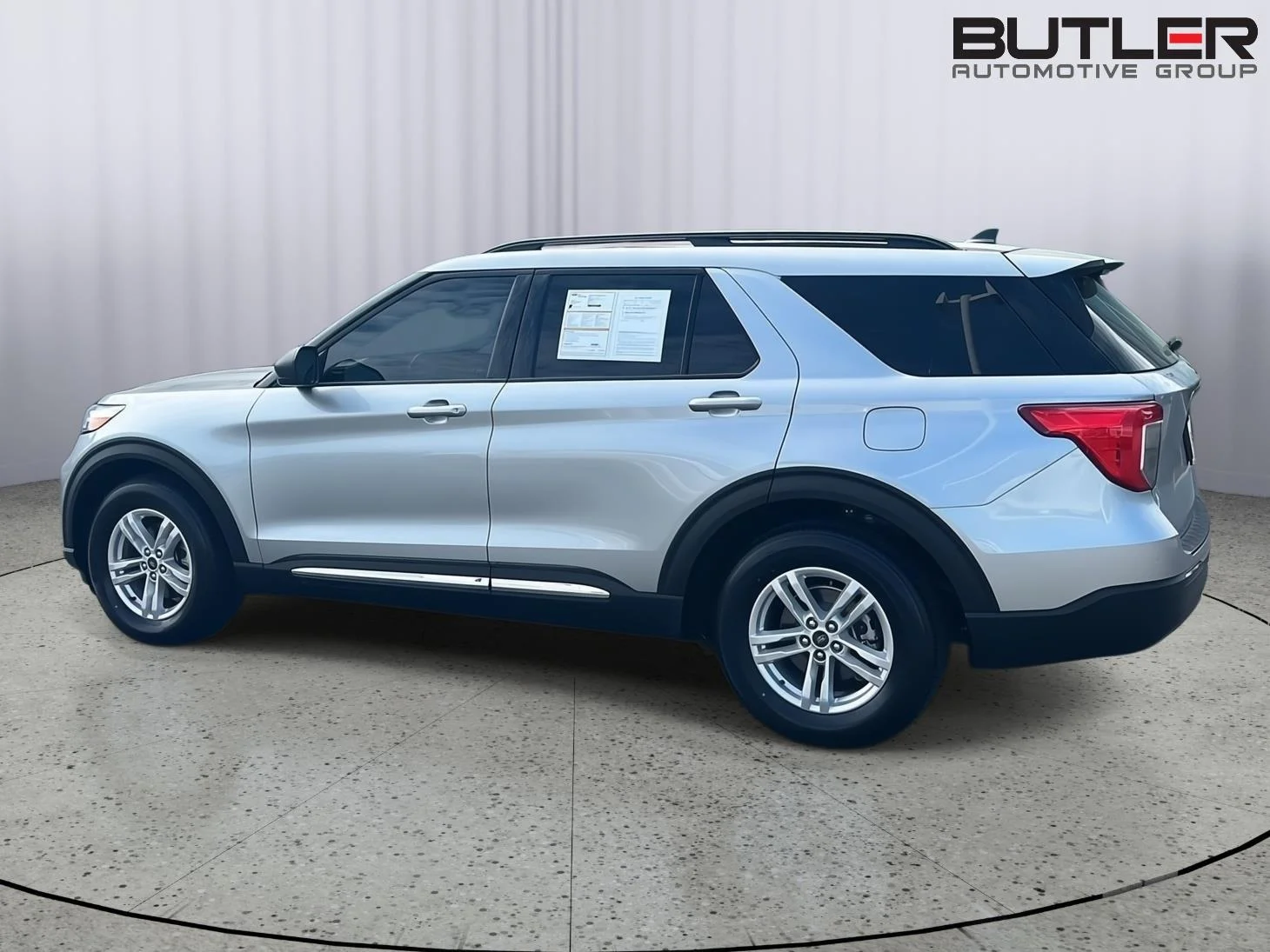 Certified Used 2024 Iconic Silver Ford XLT image 3