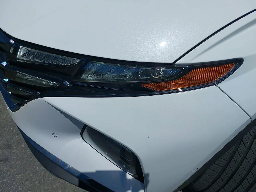 Used 2022 White Hyundai Limited image 30