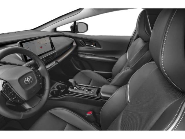 Used 2025 NA Toyota XLE image 8
