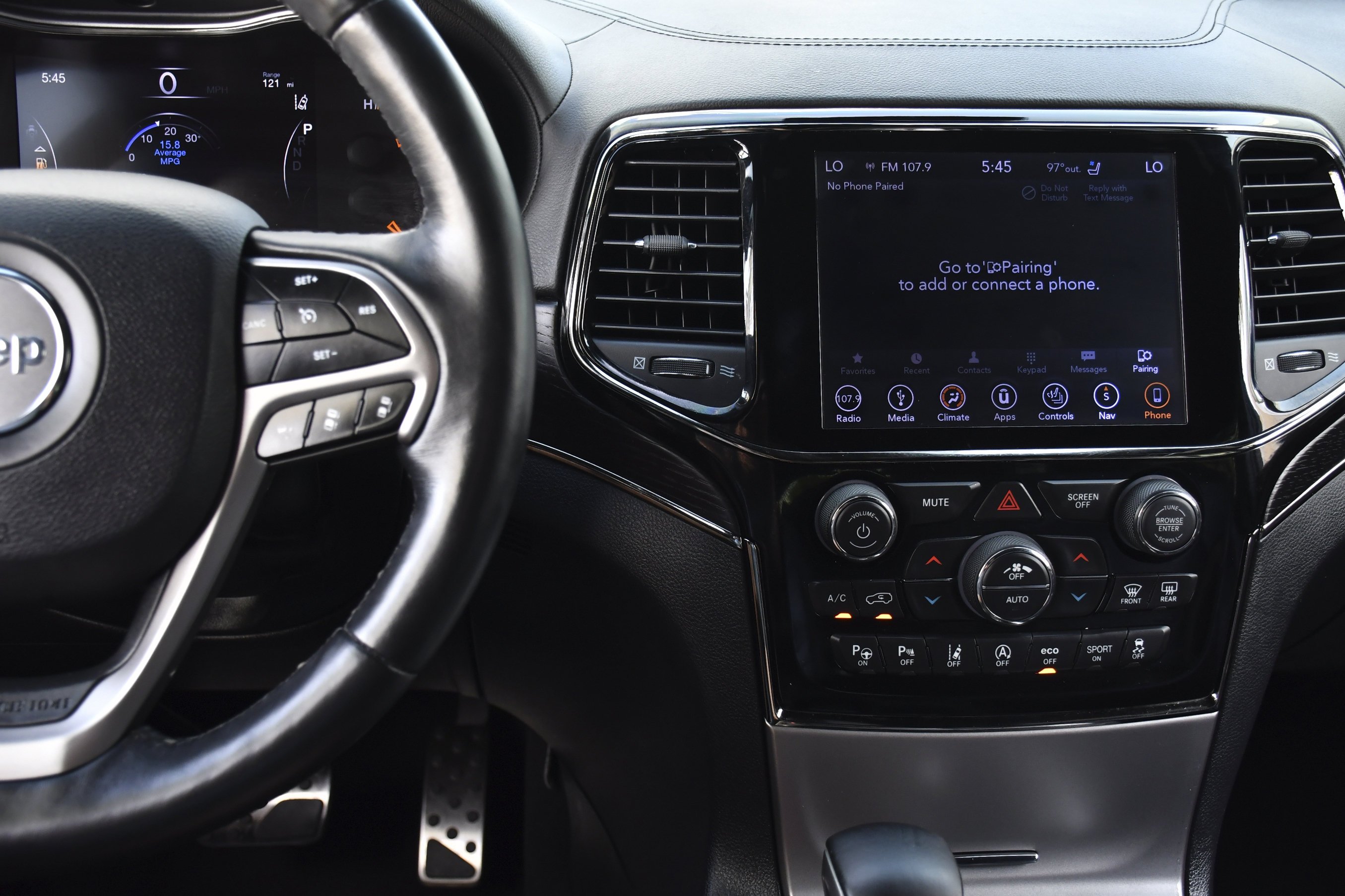 Used 2019 Bright White Clearcoat Jeep High Altitude image 11