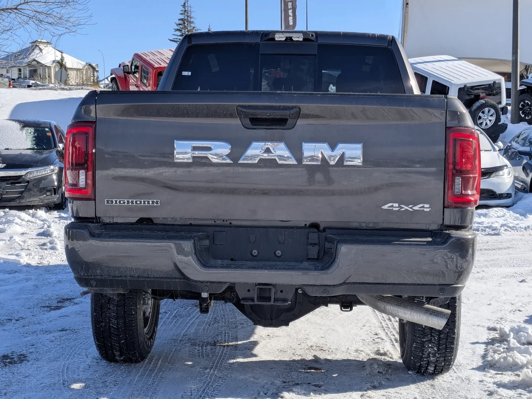 New 2026 Grey RAM Big Horn - - 4x4 - 6.7L Cummins HO Diesel - Big Horn Level 2 Plus Grp & More! image 7