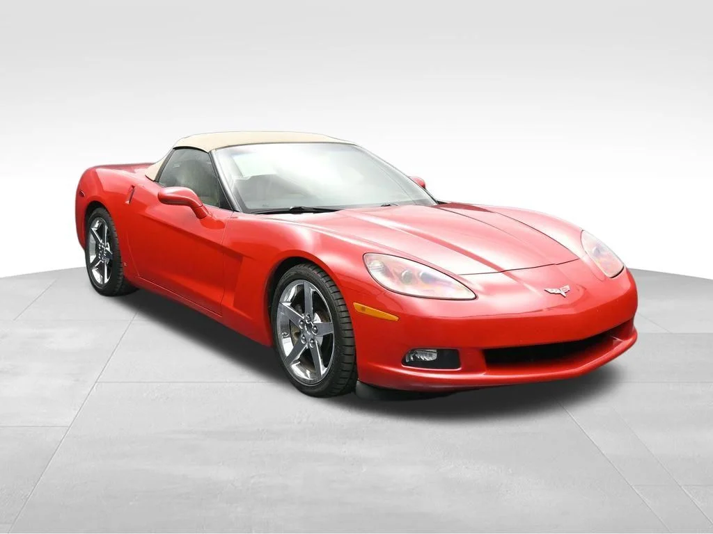 Used 2006 Red Chevrolet Base image 7