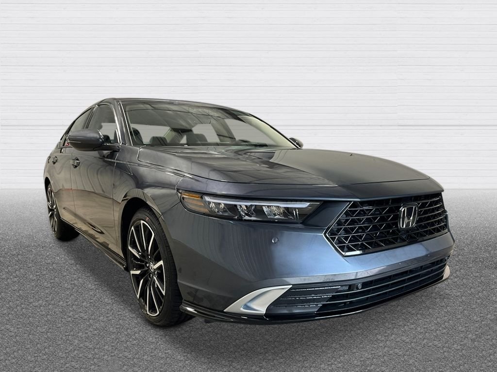 New 2026 Meteorite Gray Metallic Honda Touring Hybrid image 9