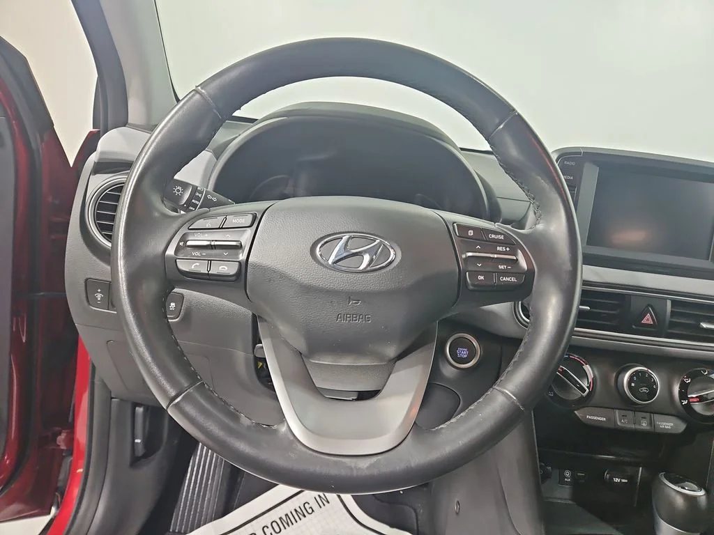 Used 2021 Red Hyundai SEL image 15
