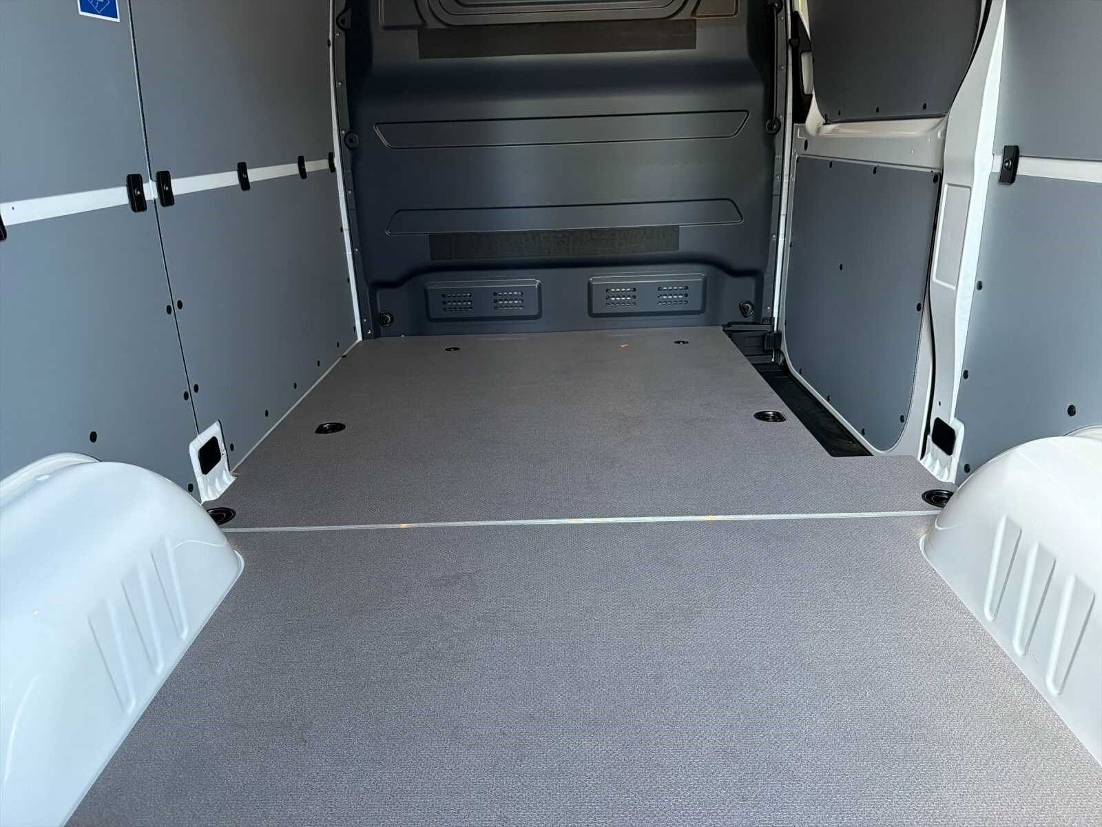 New 2026 Arctic White Mercedes-Benz 2500 High Roof SO Diesel 144 WB image 14