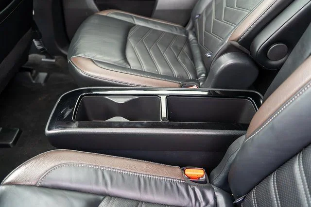 Used 2023 Red Nissan Platinum image 15