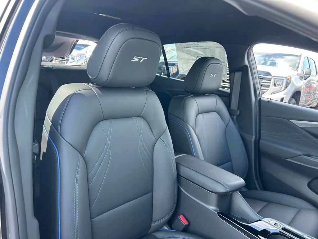 2026 Buick Envista Sport Touring - Photo 37
