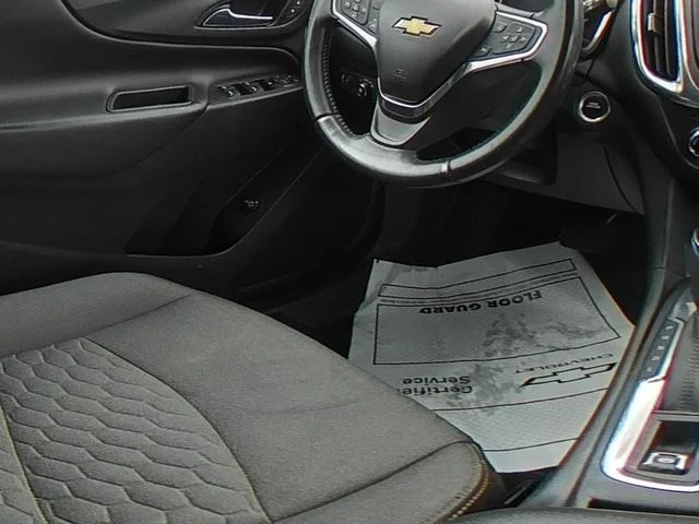 Used 2021 Silver Chevrolet LT image 28