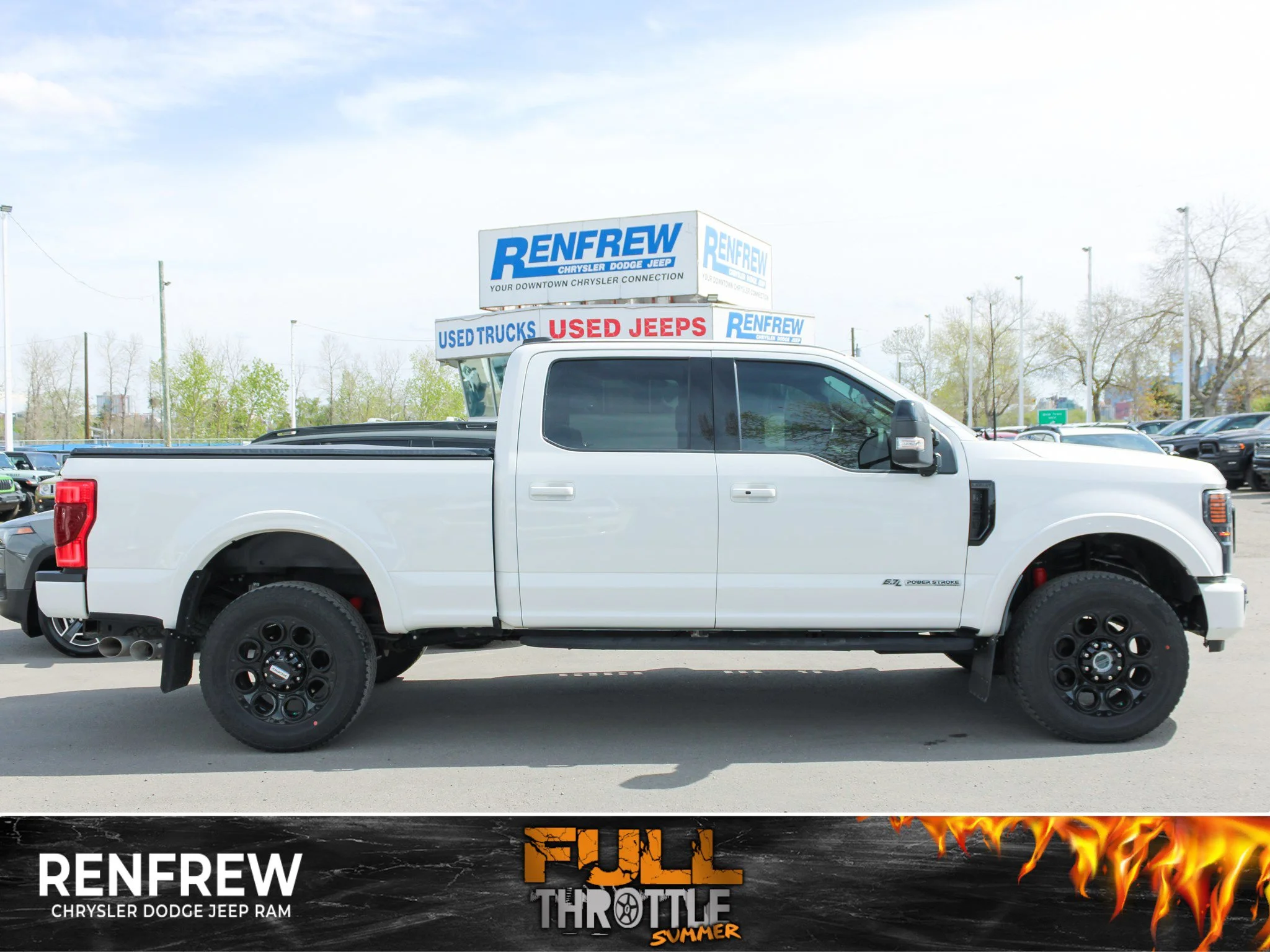 Used 2022 White Ford LARIAT * V8 Diesel | Heated/Vented Seats | Tonneau Cover | Apple CarPlay | Remote Start image 1