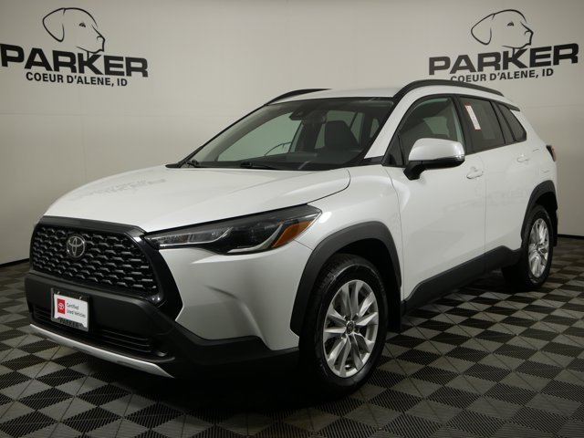 2022 Toyota Corolla Cross LE AWD's photo