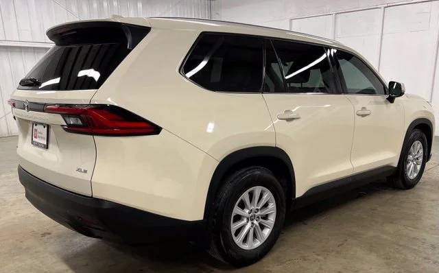 Used 2024 White Toyota XLE image 6
