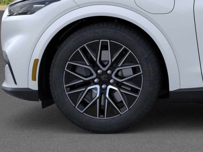 New 2026 Star White Metallic Tri-coat Ford Premium image 19