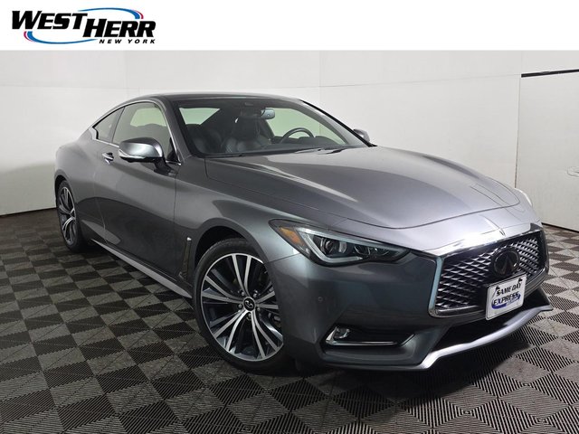 2022 INFINITI Q60 LUXE