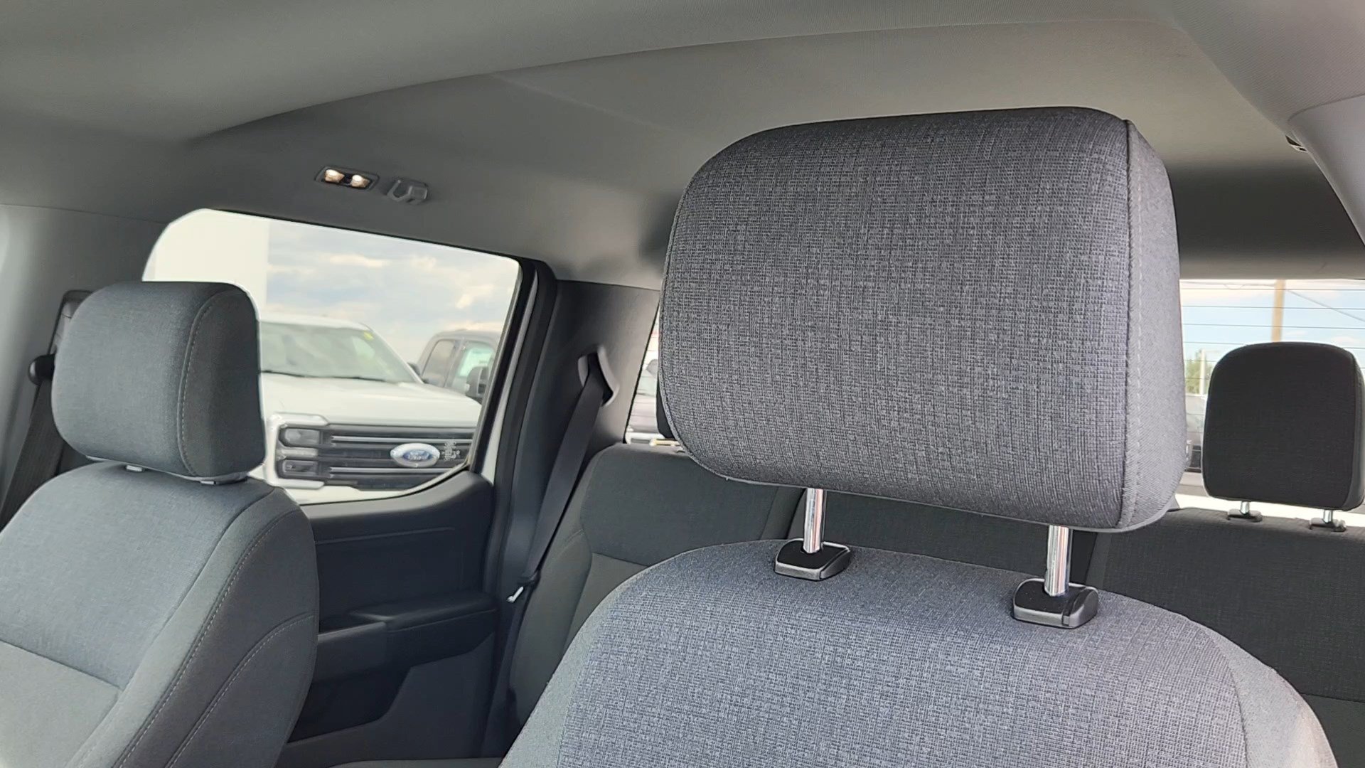 2025 Ford F-150 XLT - Photo 10