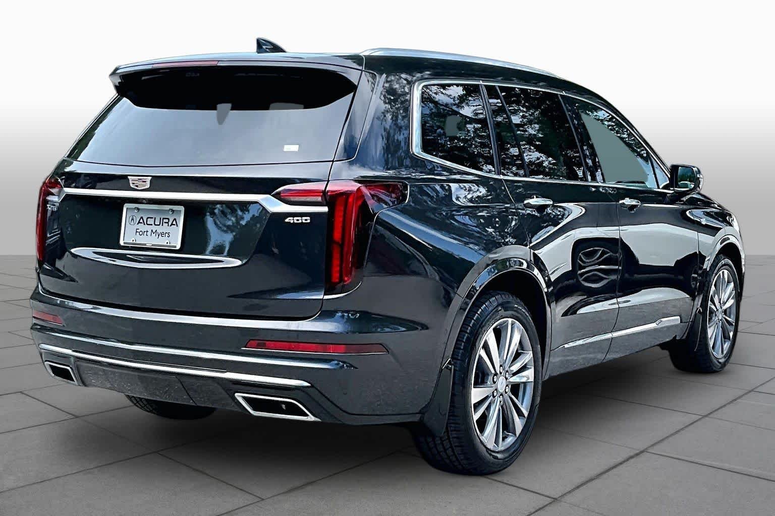 Used 2020 Manhattan Noir Metallic Cadillac FWD Premium Luxury image 13