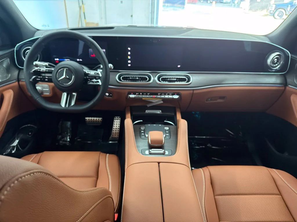 New 2027 White Mercedes-Benz GLS 450 image 26