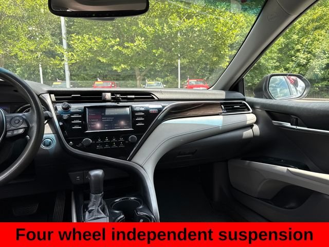 Used 2018 Gray Toyota LE image 24