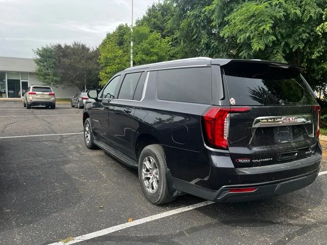 Used 2023 Gray GMC SLE image 7