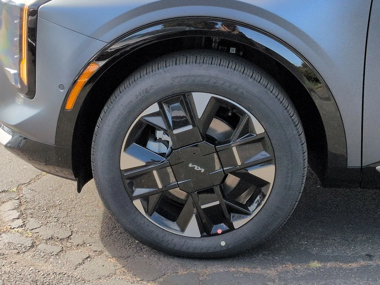 New 2026 Shadow Matte Gray Kia SX Prestige image 34
