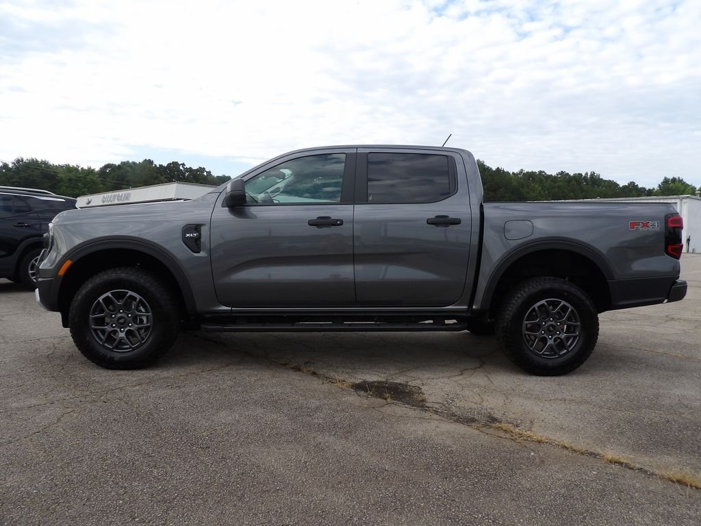 New 2026 Carbonized Gray Metallic Ford XLT image 6