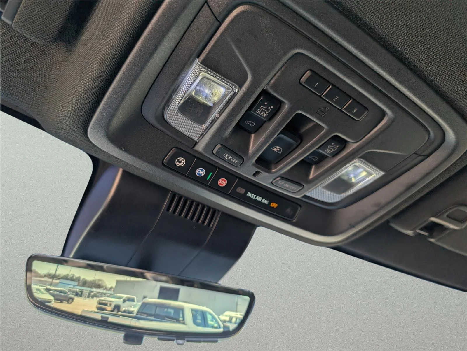 Used 2025 Black Chevrolet High Country image 24