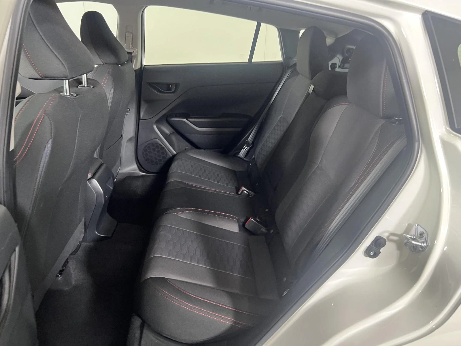 Used 2024 Crystal White Pearl Subaru Sport image 23