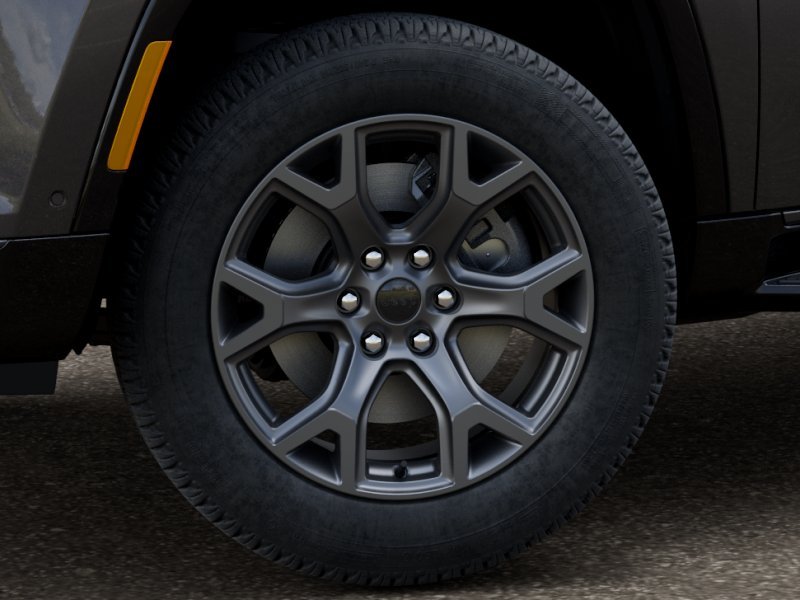 New 2026 Baltic-Gray Metallic Clear-Coat Exterior Paint Jeep Grand Wagoneer image 4