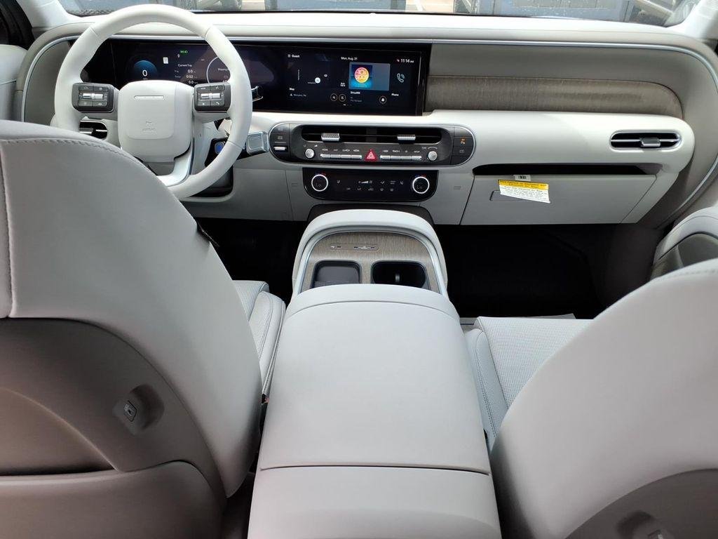 New 2027 Blue Hyundai SEL FWD image 11