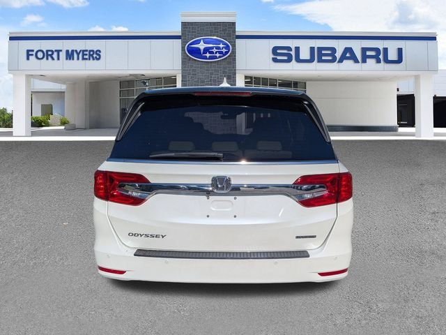 Used 2018 White Honda Touring image 5
