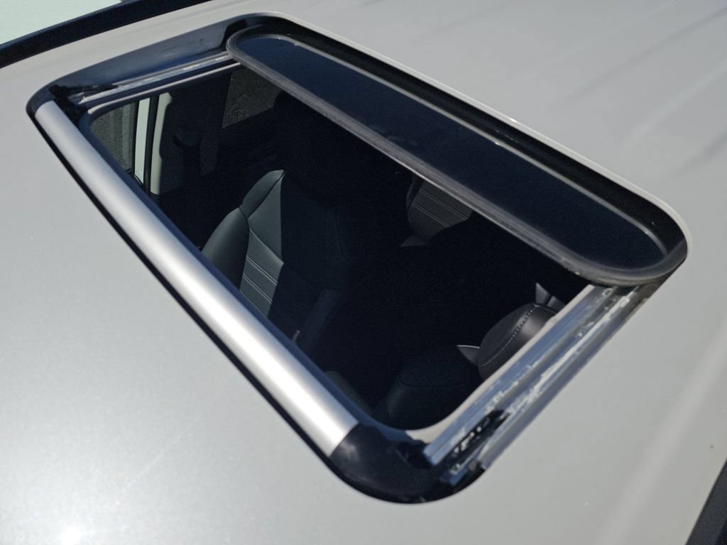 Certified Used 2025 Pearl Toyota XLE Premium image 9