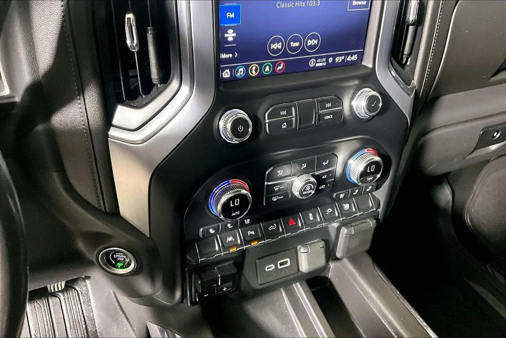 Certified Used 2022 Onyx Black GMC SLT image 24