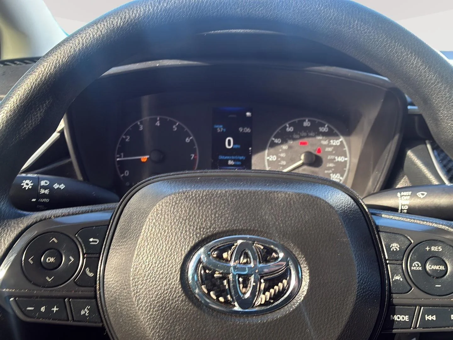 Used 2025 Classic Silver Metallic Toyota LE image 27