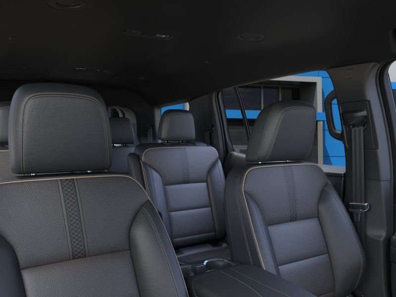 New 2026 Mosaic Black Metallic Chevrolet High Country image 24