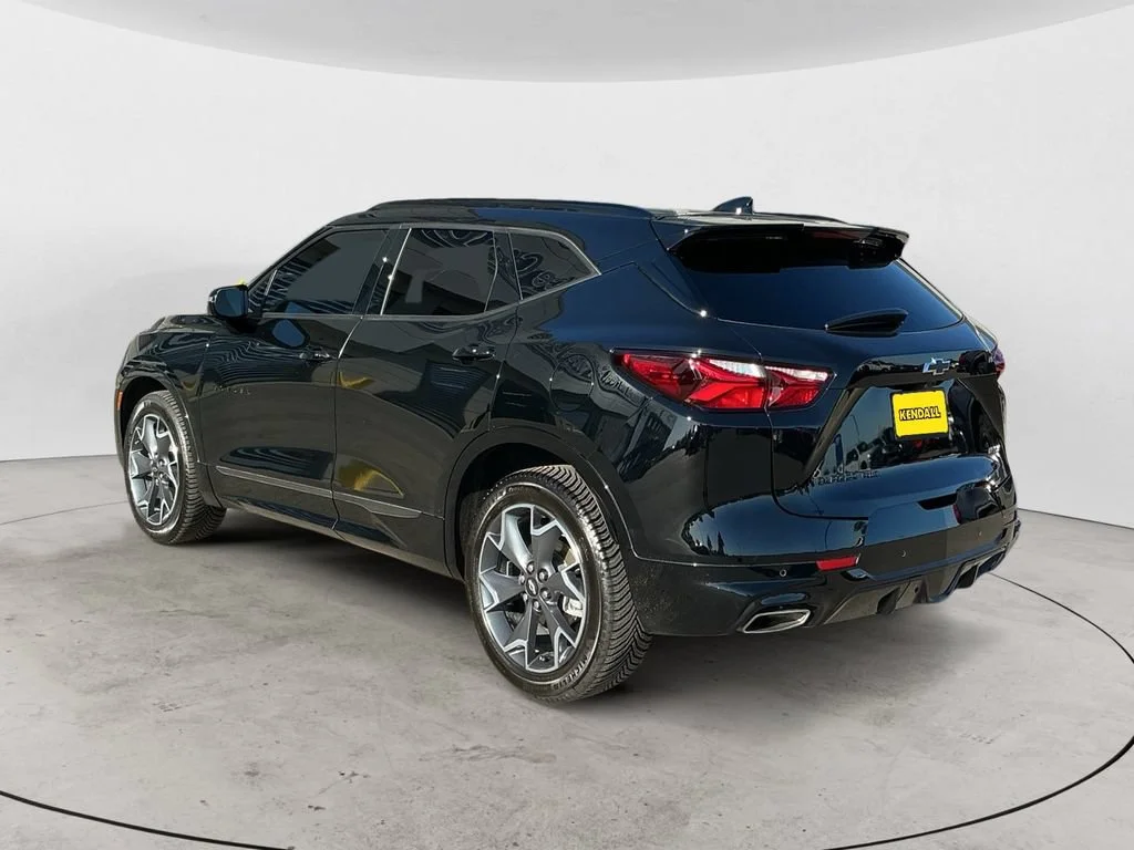 Used 2022 Black Chevrolet RS image 7
