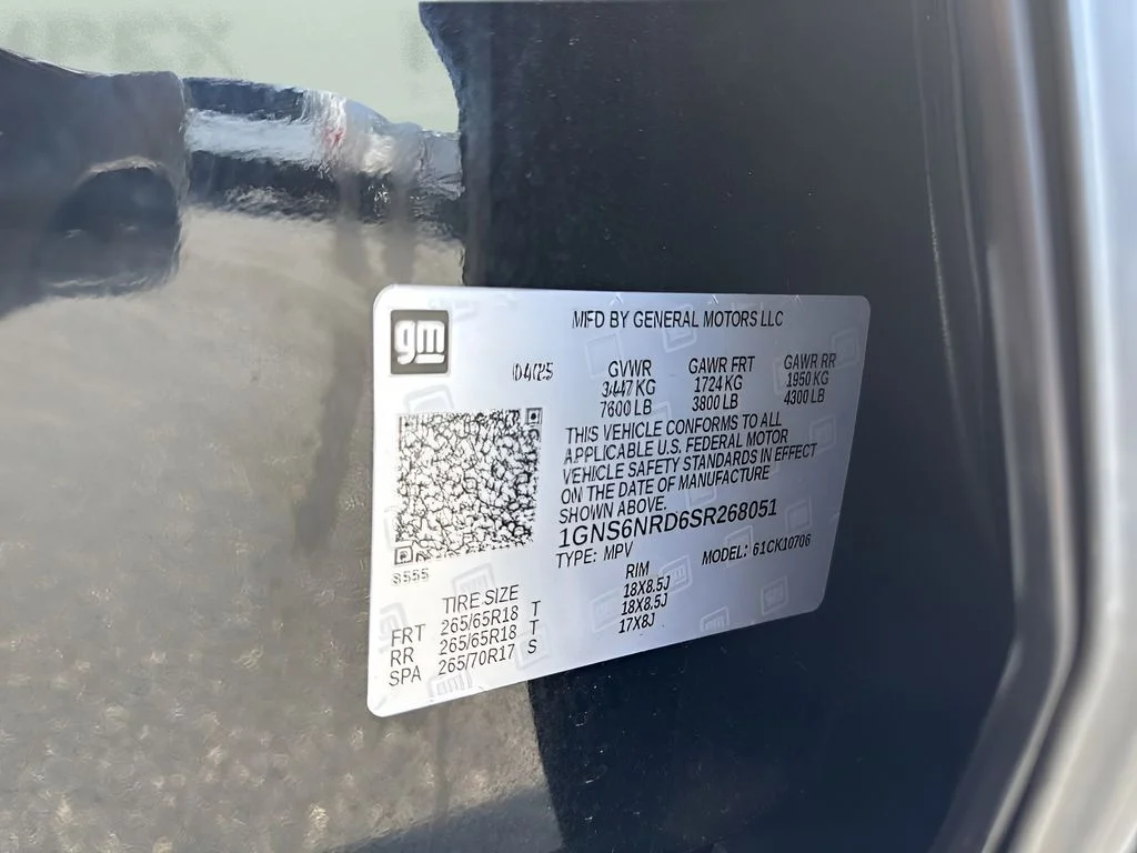 Used 2025 Black Chevrolet LT image 38
