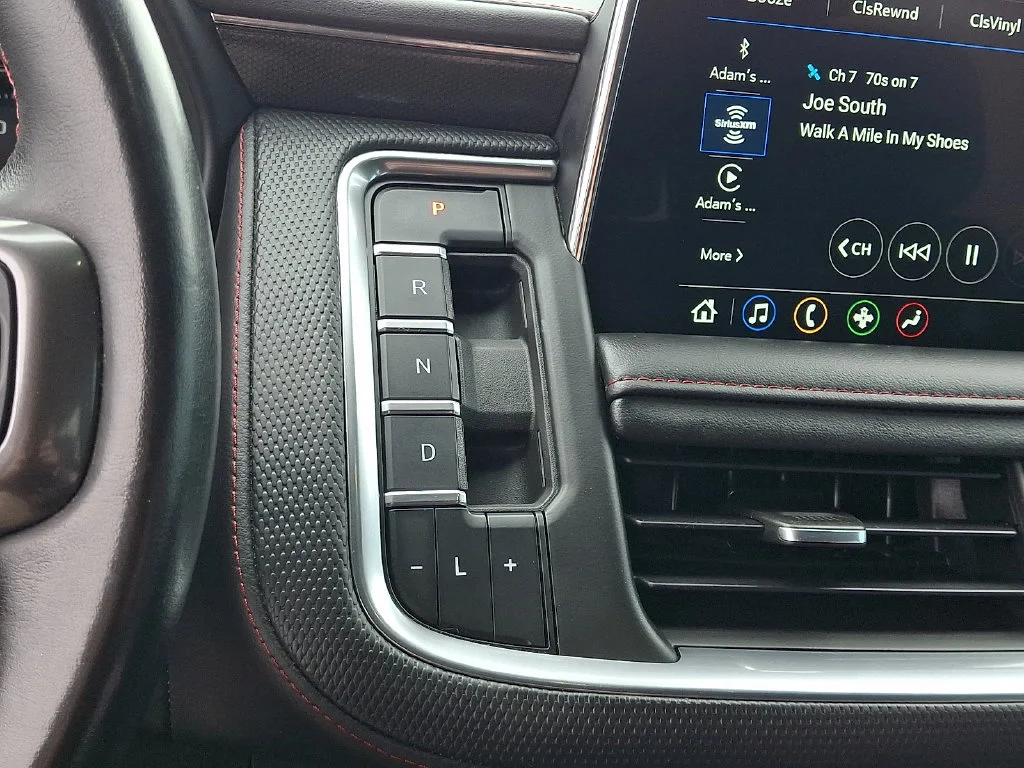 Used 2021 SATIN STEEL METALLIC Chevrolet RST image 22