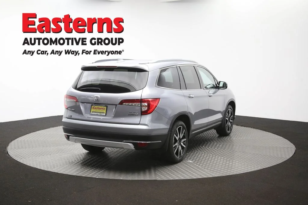 Used 2019 Silver Honda Elite image 45