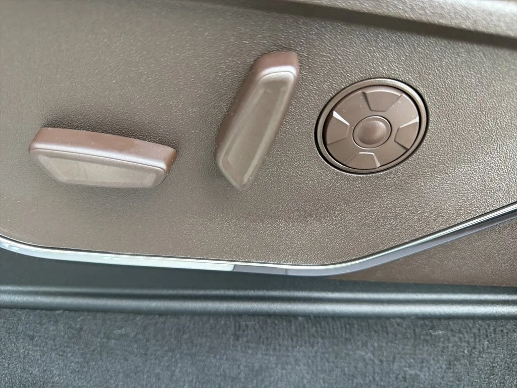 New 2026 Star White Metallic Tri-Coat Ford F-350® King Ranch® image 18