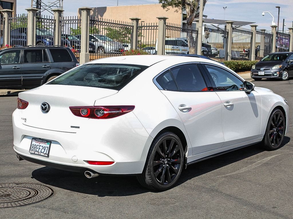 Used 2020 Snowflake White Pearl Mazda Premium image 8