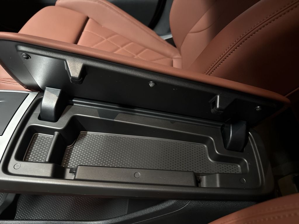 New 2027 Alpine White BMW xDrive28i image 21