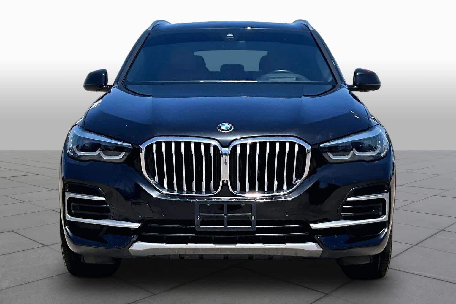 Used 2023 Black Sapphire Metallic BMW xDrive40i image 4