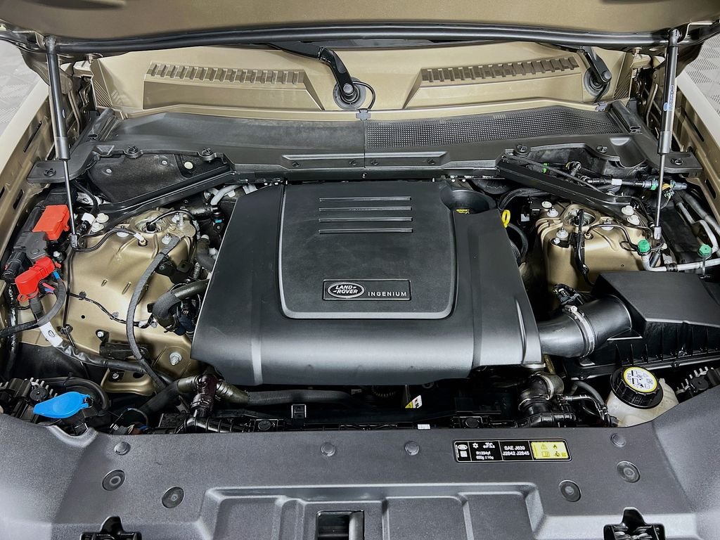 Used 2021 Gondwana Stone Metallic Land Rover S image 30