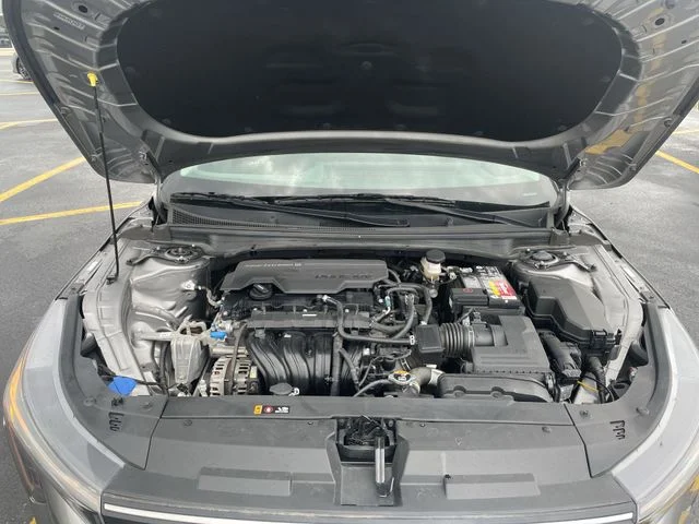 2025 Kia K4 LXS - Photo 42