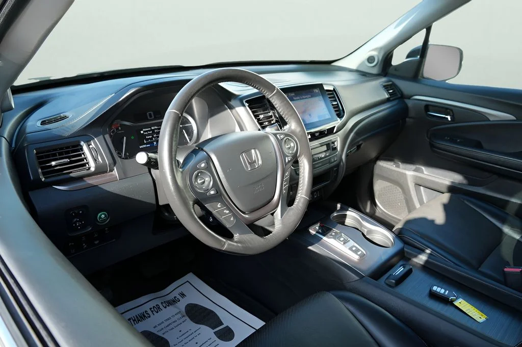Used 2023 White Honda RTL-E image 14