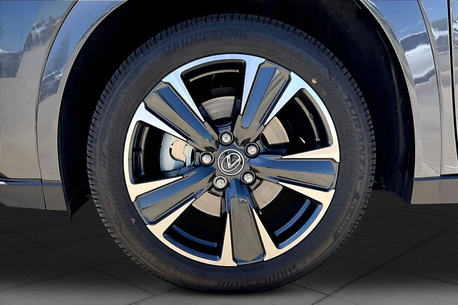 Used 2025 CLOUDBURST GRAY Lexus Premium image 9