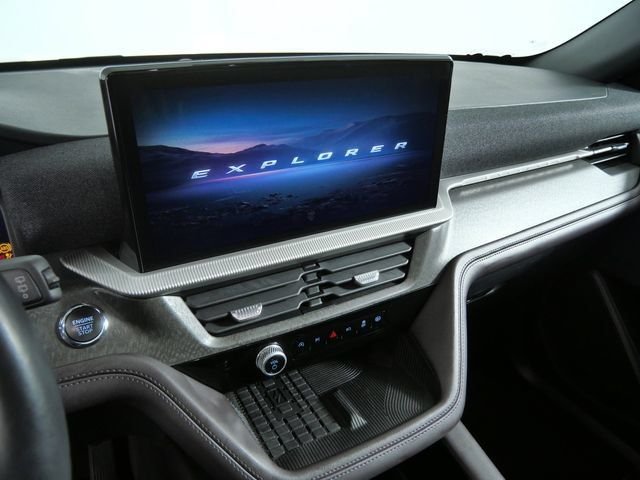 Certified Used 2025 White Ford Platinum image 18