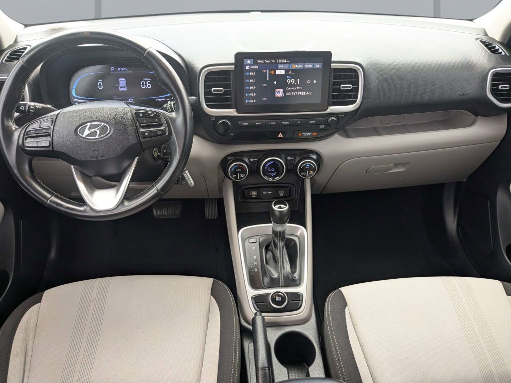 Used 2023 Gray Hyundai SEL image 19