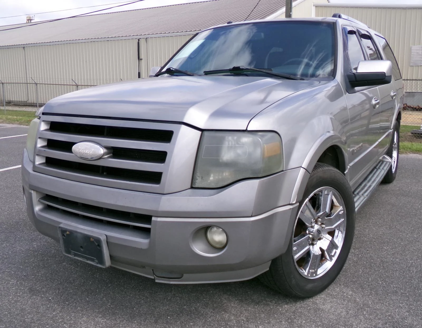 2008 Ford Expedition Limited's photo