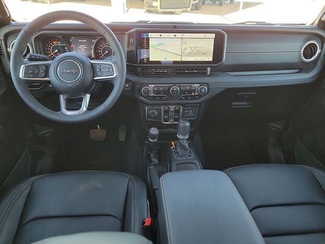 2025 Jeep Wrangler 4-Door Sahara - Photo 9